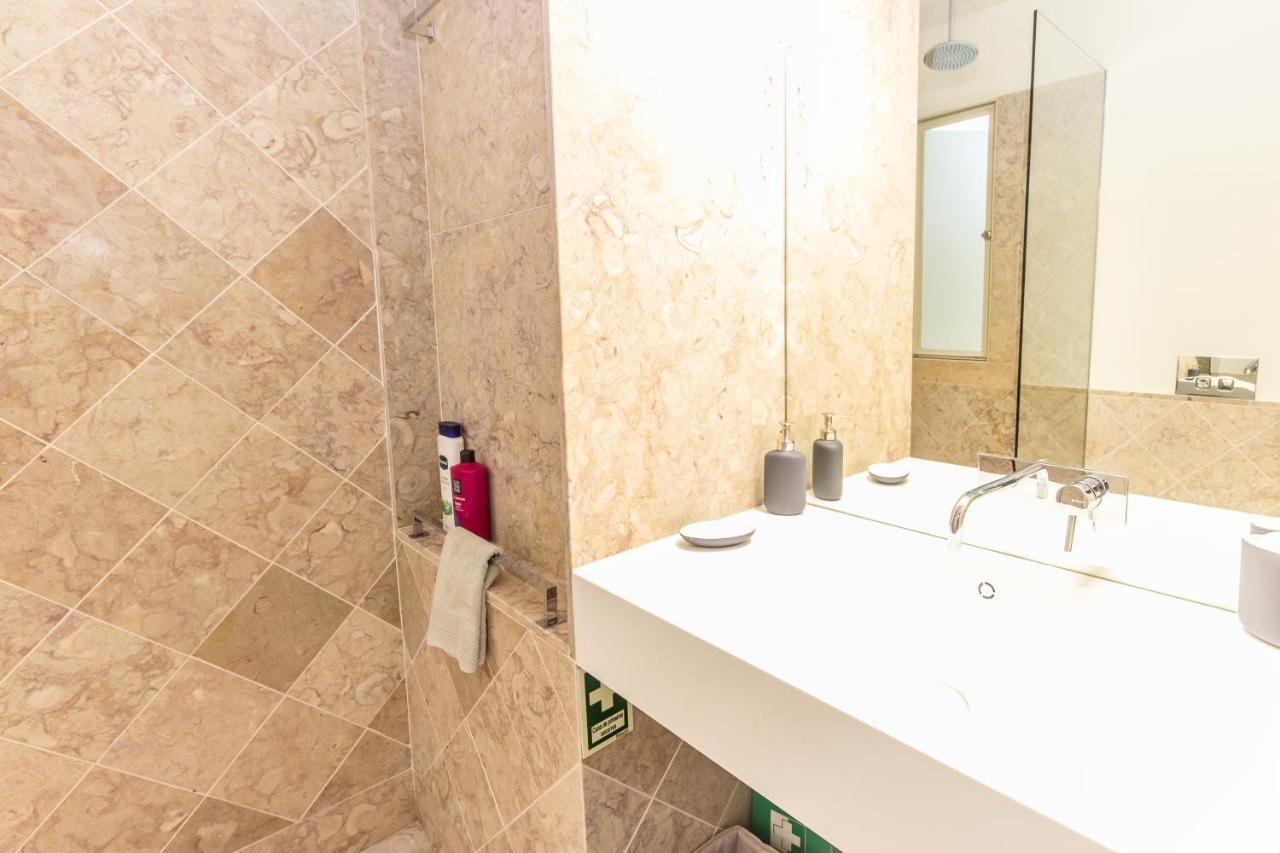 Guest H4U - Flores Lello City Center Porto Zewnętrze zdjęcie